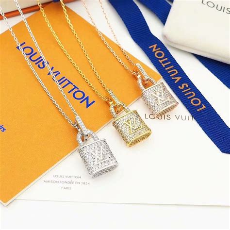 Louis Vuitton necklace cheap